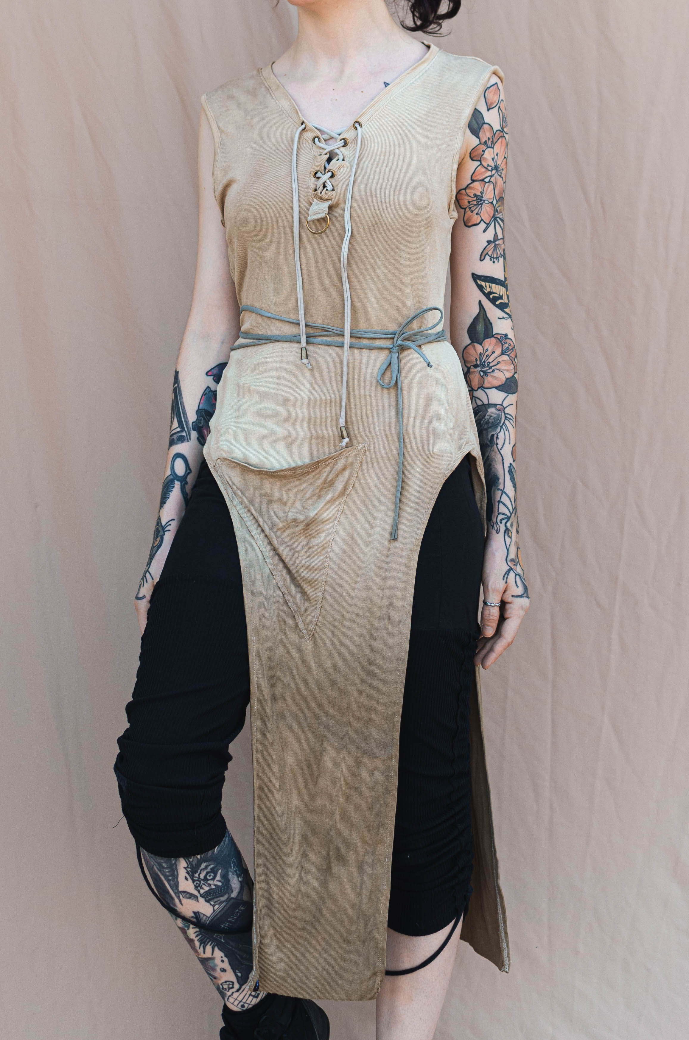 DOFOR long lace up tunic [Fremen]