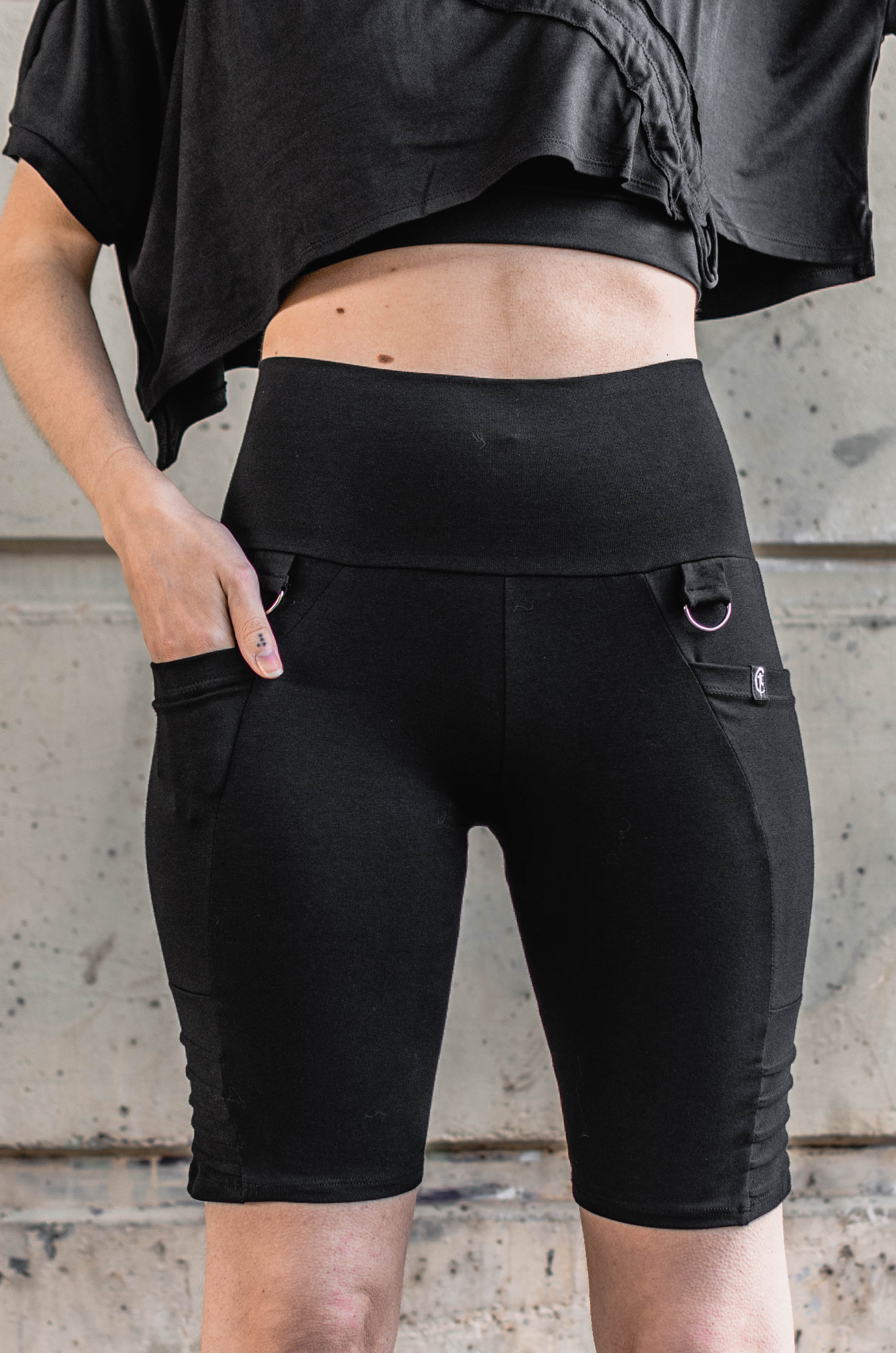 LYM biker shorts [Black]