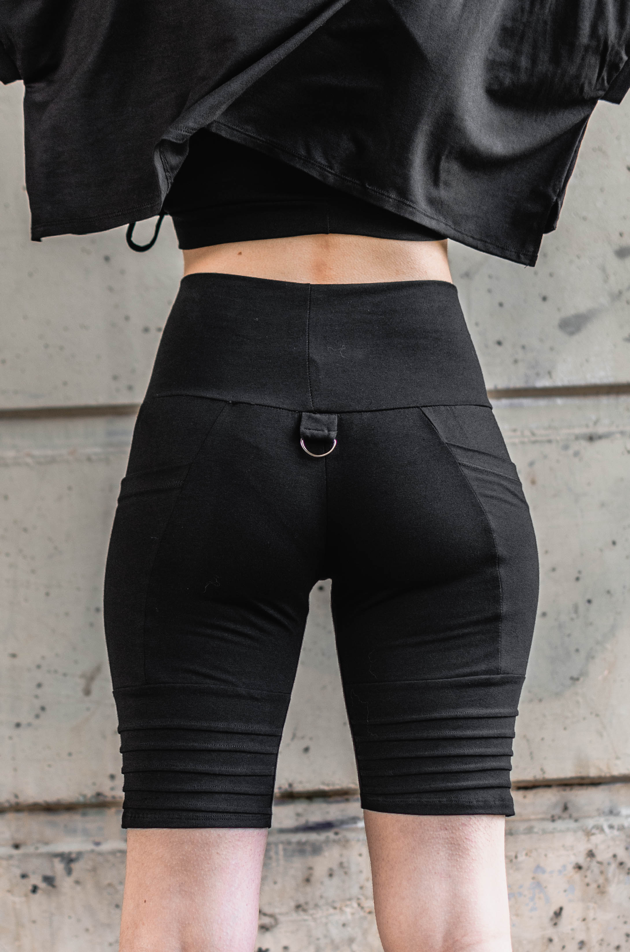 LYM biker shorts [Black]