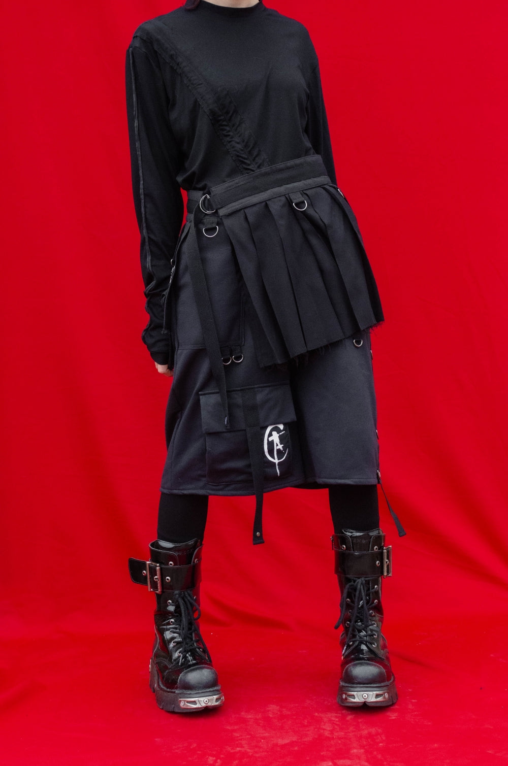 BLORN Asymmetrical cargo shorts [BLACK]