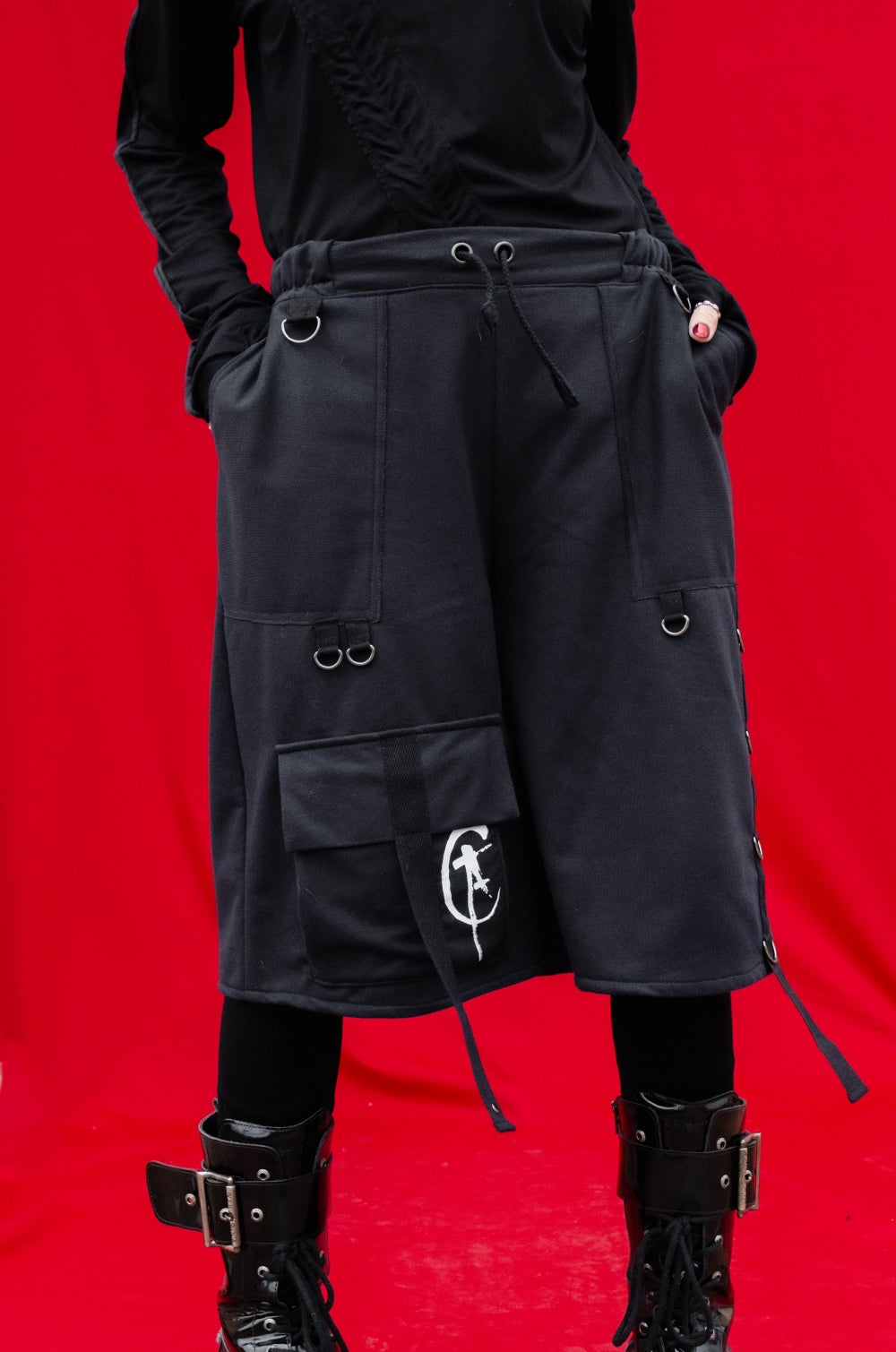 BLORN Asymmetrical cargo shorts [BLACK]