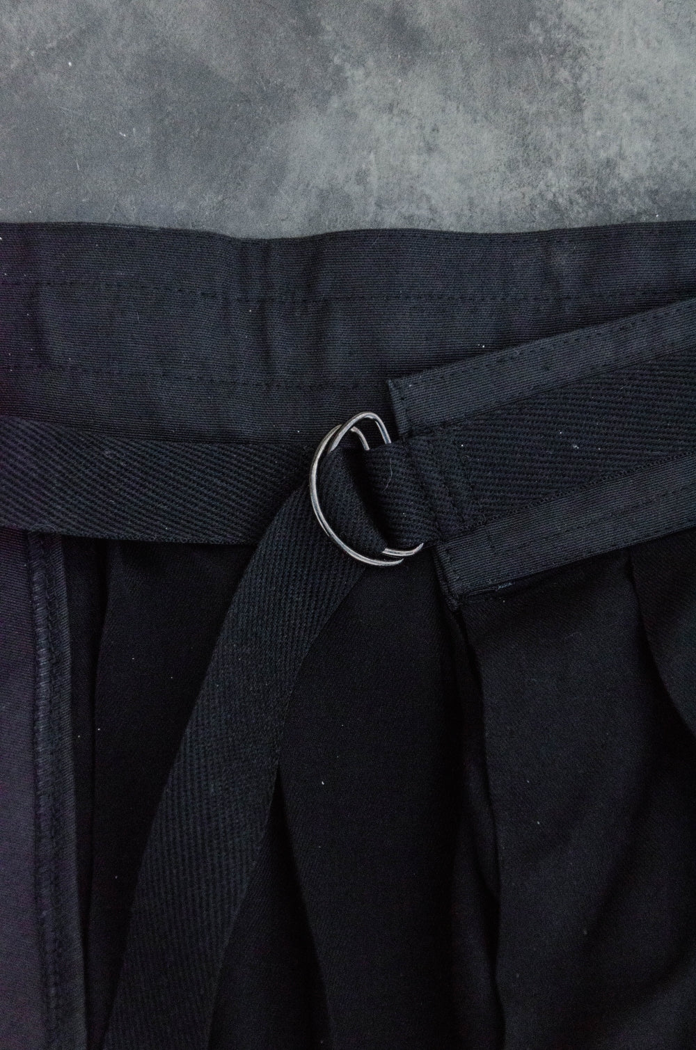 HALSO Multifunctional body overlay skirt belt [Black]