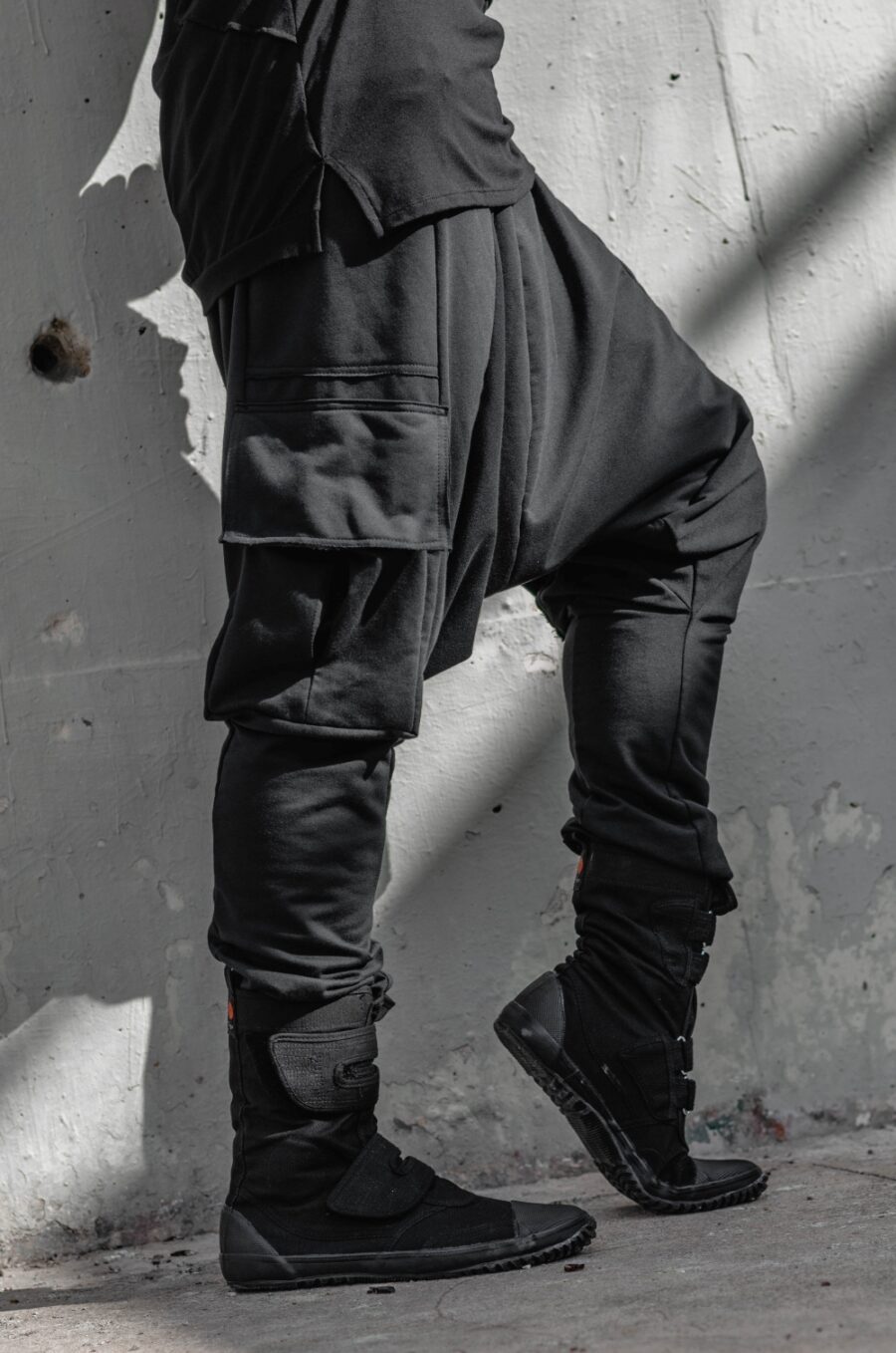 TERYA drop crotch cargo pants [Black]