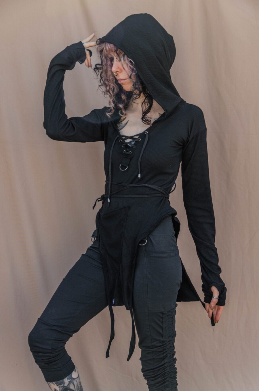 DOTHRE hooded longsleeve [Black]