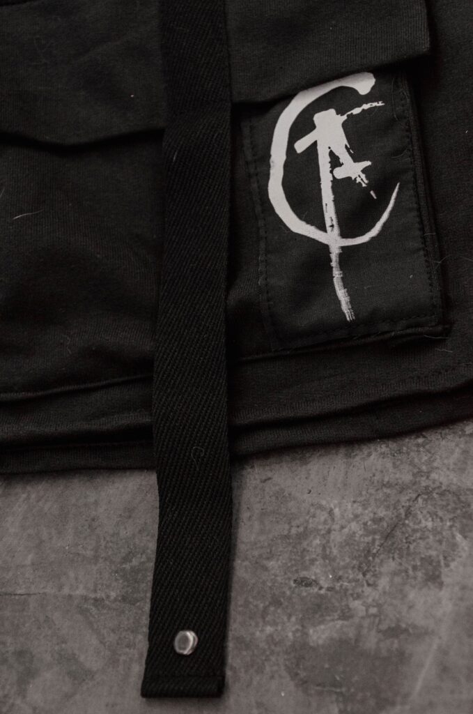 YNHOIA detail logo patch