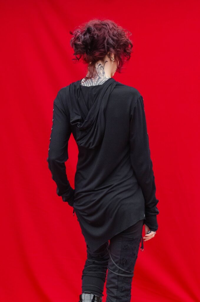 back CROIKA black long sleeve hooded fitted top cuff details by YNHOIA