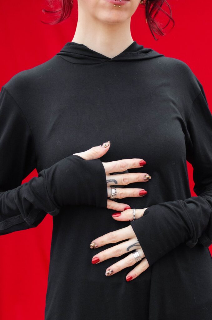 CROIKA black long sleeve hooded fitted top cuff details by YNHOIA